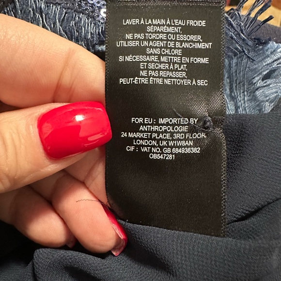 Maeve -Anthropologie gorgeous navy blue dress in size 0. Beautiful detailing - Picture 4 of 16